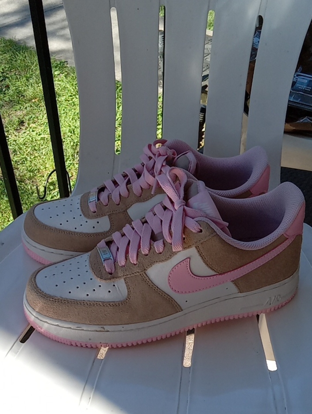 NikeWomen’s Low-Top Pink & Beige Suede Sneakers Air Force 1